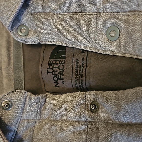 TNF Send It Shacket - Picture 2 of 6